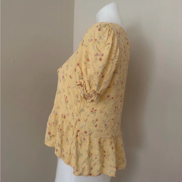 Pink Rose Women’s Floral Yellow Top, Small - Picture 10 of 12